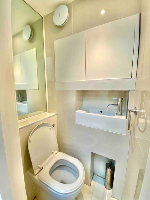 2Bdr Modern Apartment In Hammersmith West London Eksteriør bilde